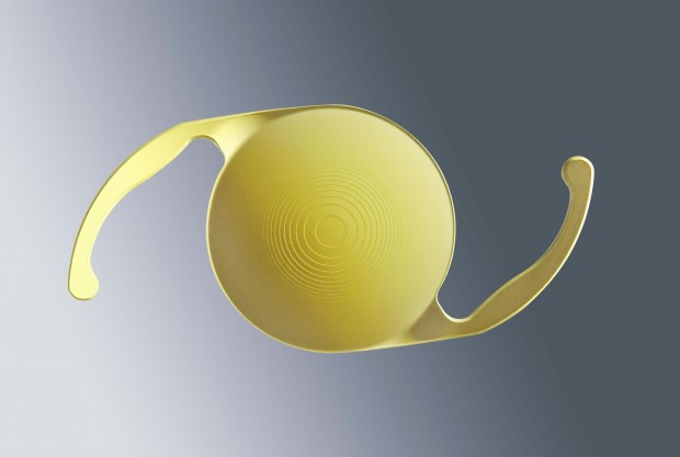 L'implant multifocal est une solution efficace de correction de la presbytie.